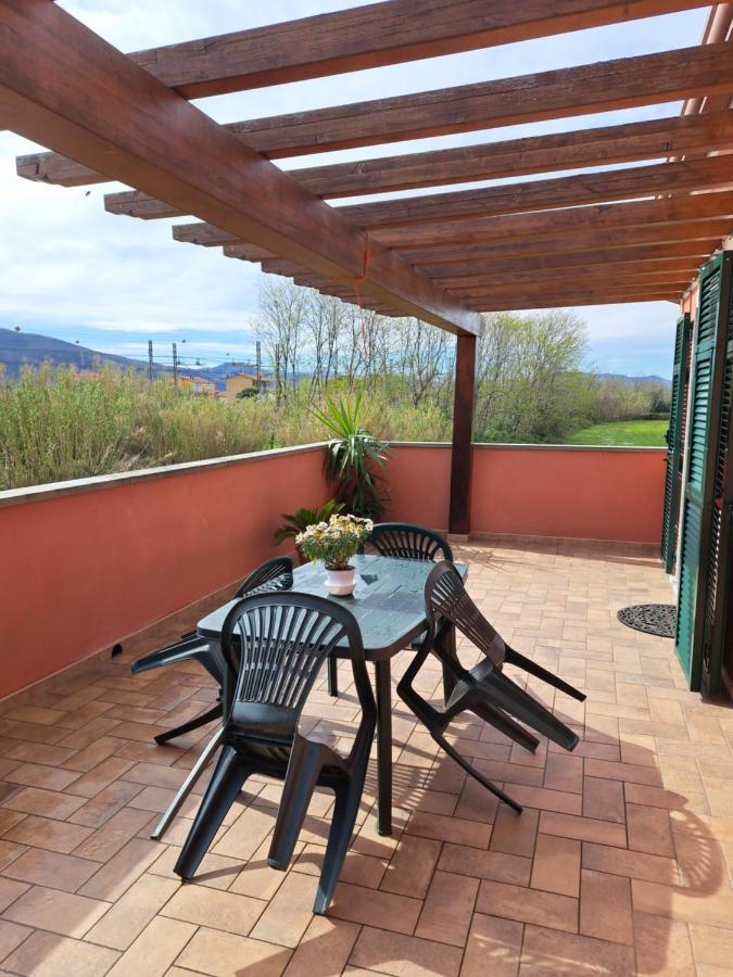 Il Casale Rosso Monolocale Cinque Terre-Toscana Caniparola di Fosdinovo エクステリア 写真