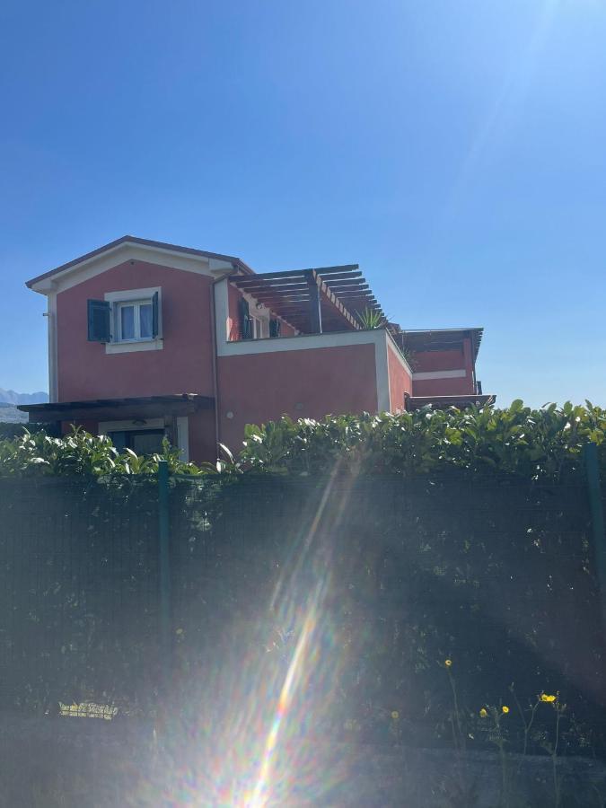 Il Casale Rosso Monolocale Cinque Terre-Toscana Caniparola di Fosdinovo エクステリア 写真